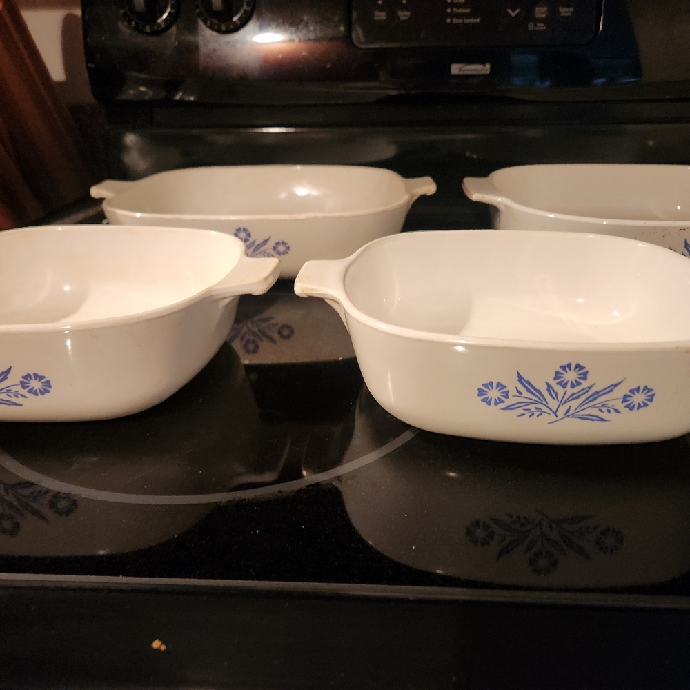 CORNINGWARE (VINTAGE) - Picture 4 of 7